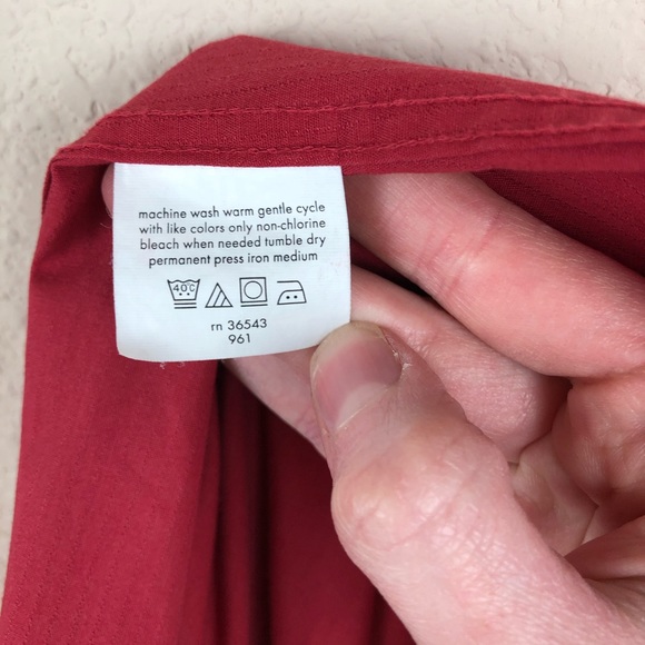 Arrow Shirt Men’s Red Button Down - Picture 5 of 7